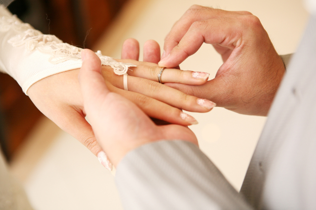 結婚　撮影　指輪交換
