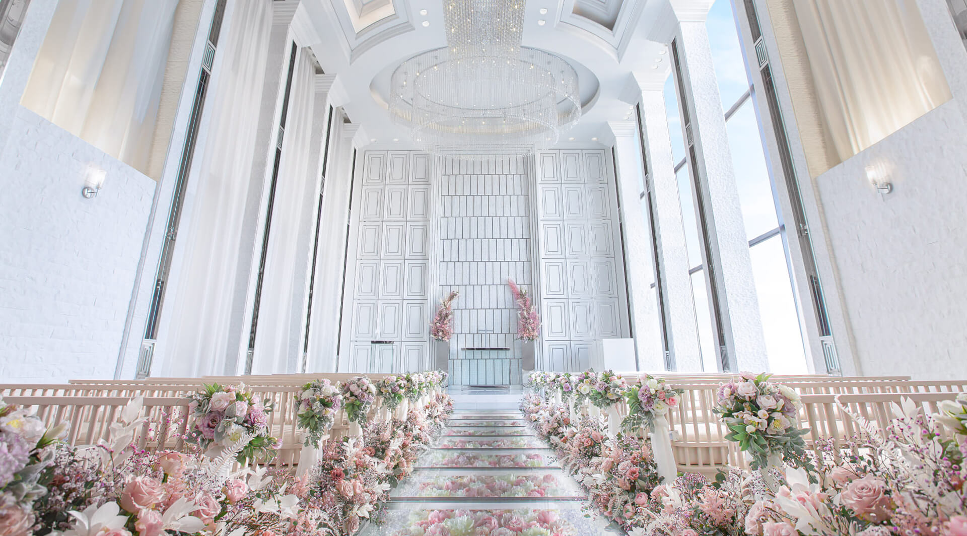 クリスタルチャペル